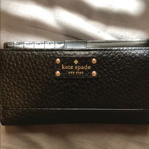 Late spade black wallet